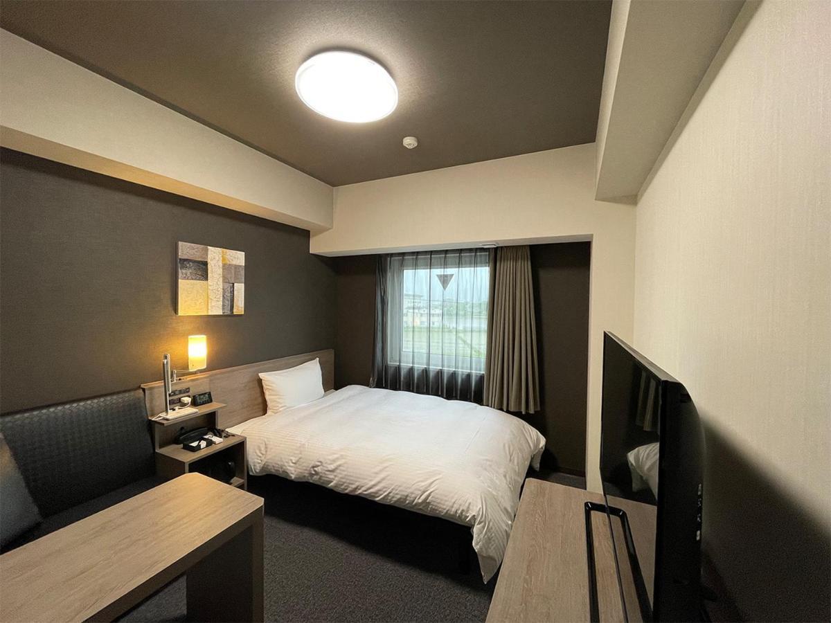 Hotel Route-Inn Saku Minami Inter Екстер'єр фото