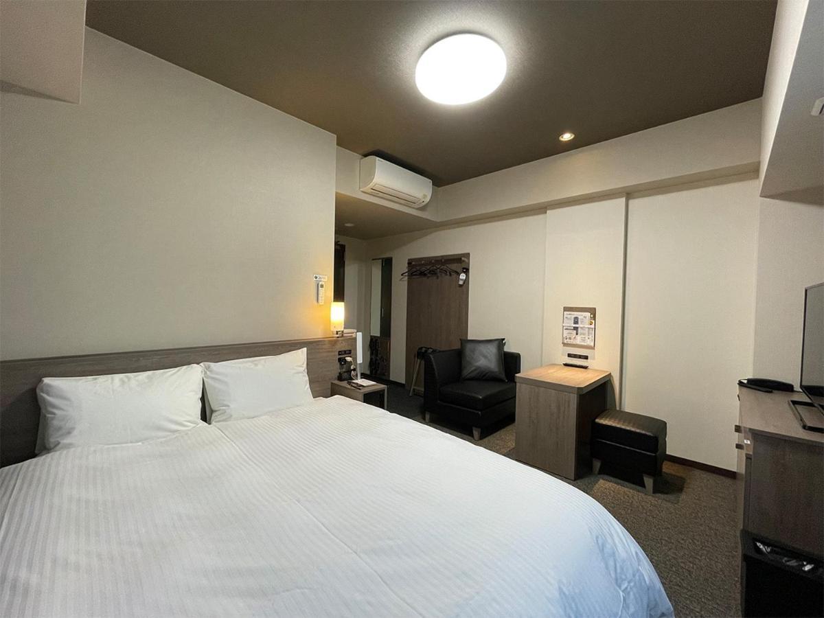 Hotel Route-Inn Saku Minami Inter Екстер'єр фото